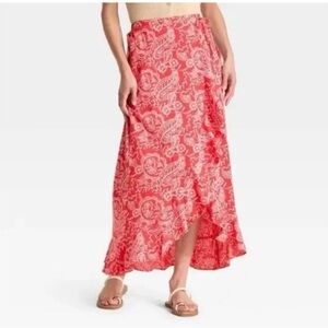 Universal Thread Coral Paisley High Low Skirt